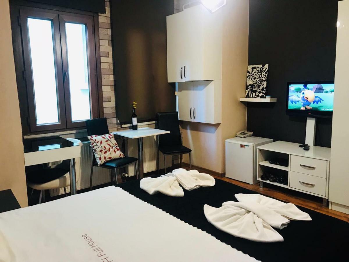 Full House Boutique Hotel Isztambul Kültér fotó